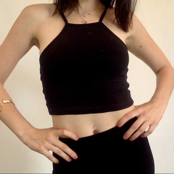 ZARA Black crop tank 🖤🖤🖤 - Picture 4 of 4